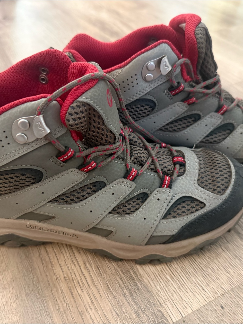 Merrell Kids Gray and Red Trail Boots